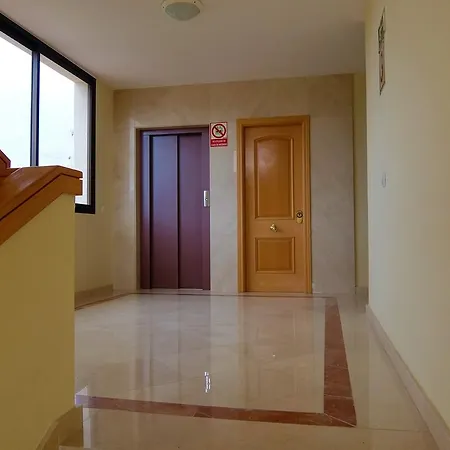Apartamento Taoro Lounge *